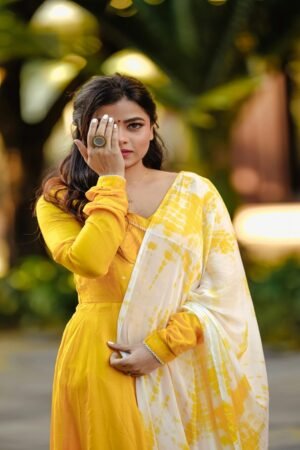 Yellow Silk Kurta Set With Artistic Print